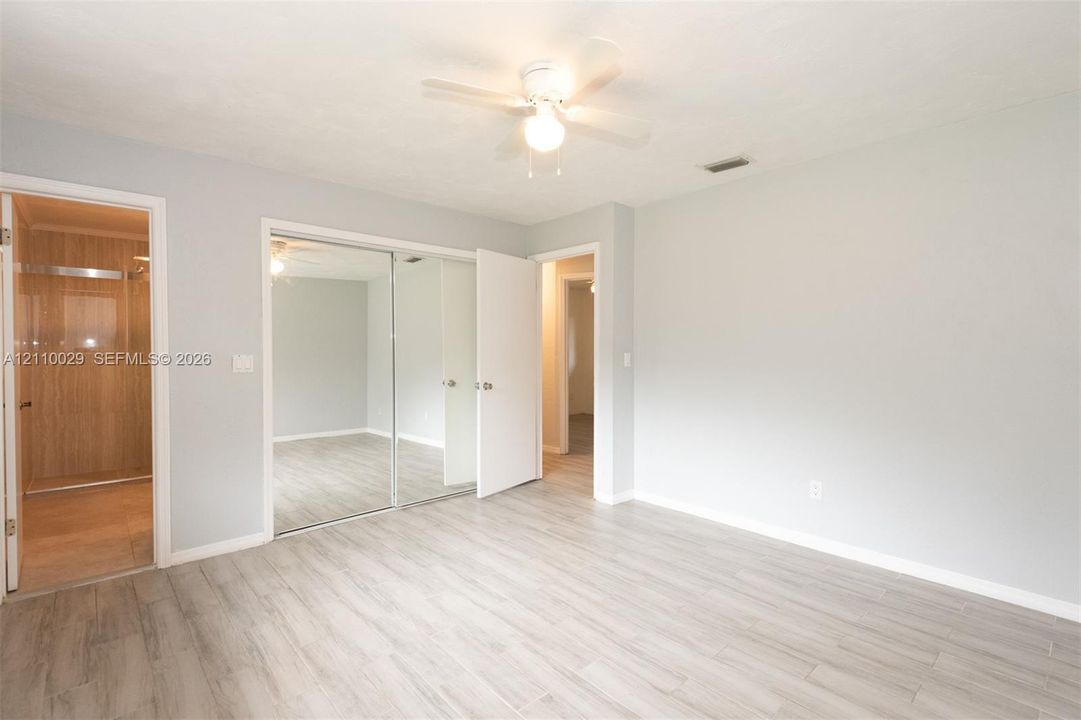 В аренду: $2,600 (3 спален, 2 ванн, 1418 Квадратных фут)