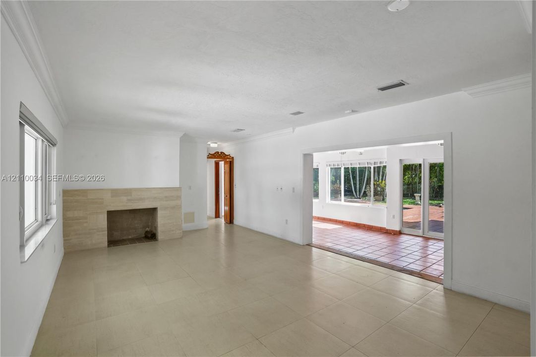 En Renta: $18,000 (7 camas, 6 baños, 5212 Pies cuadrados)