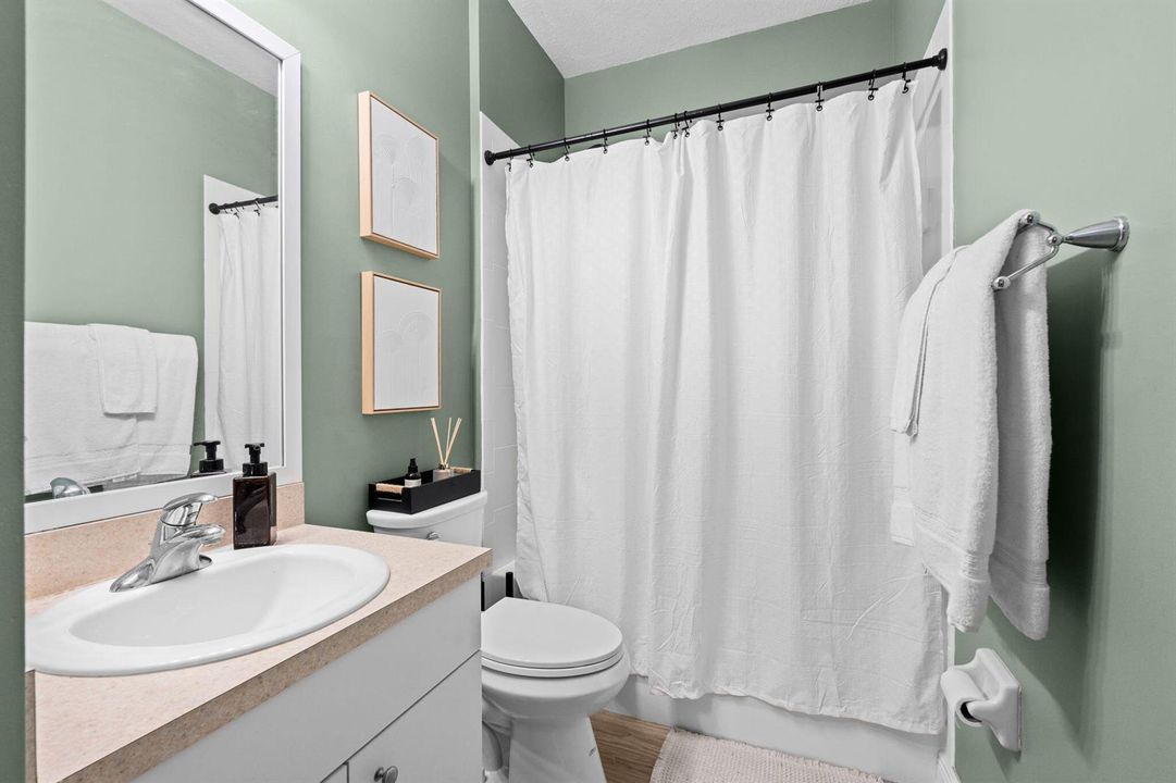 37-web-or-mls-A7408842