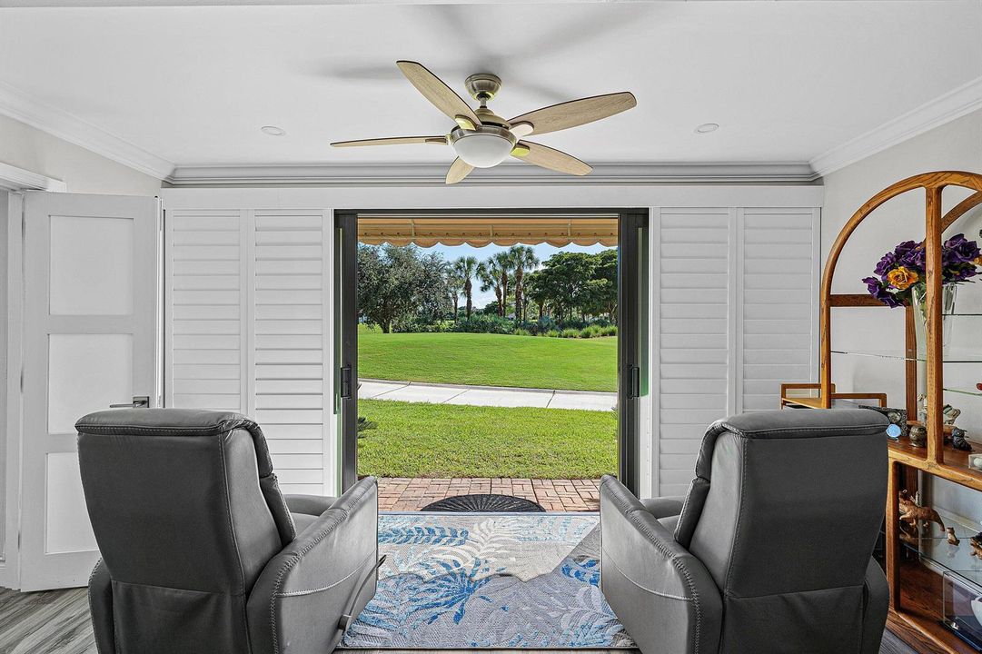 Casual living area