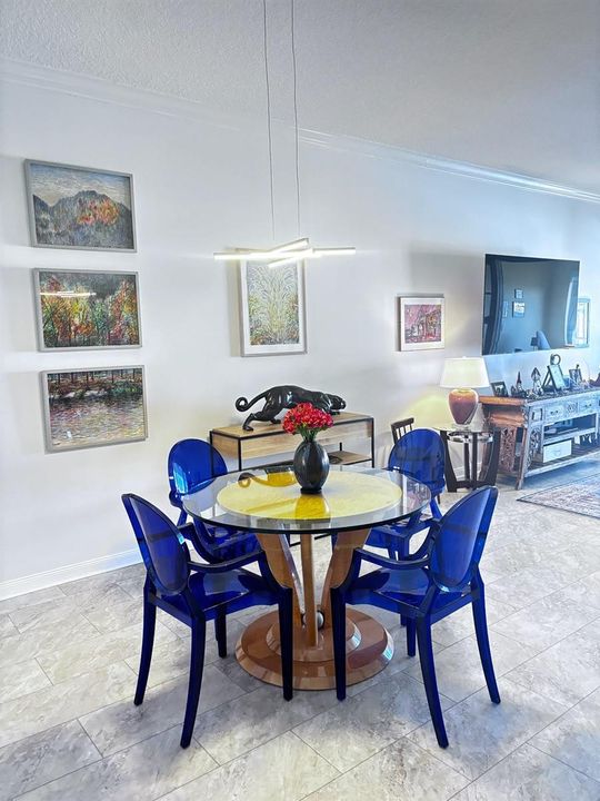 Love these cobalt chairs!