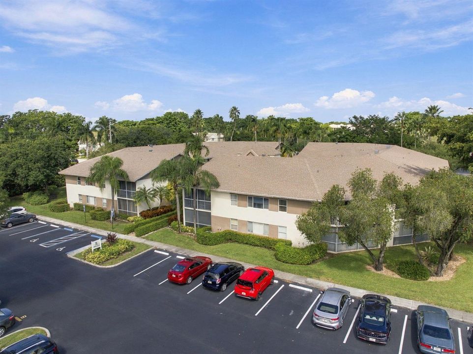 28-web-or-mls-7605-trent-dr-103b