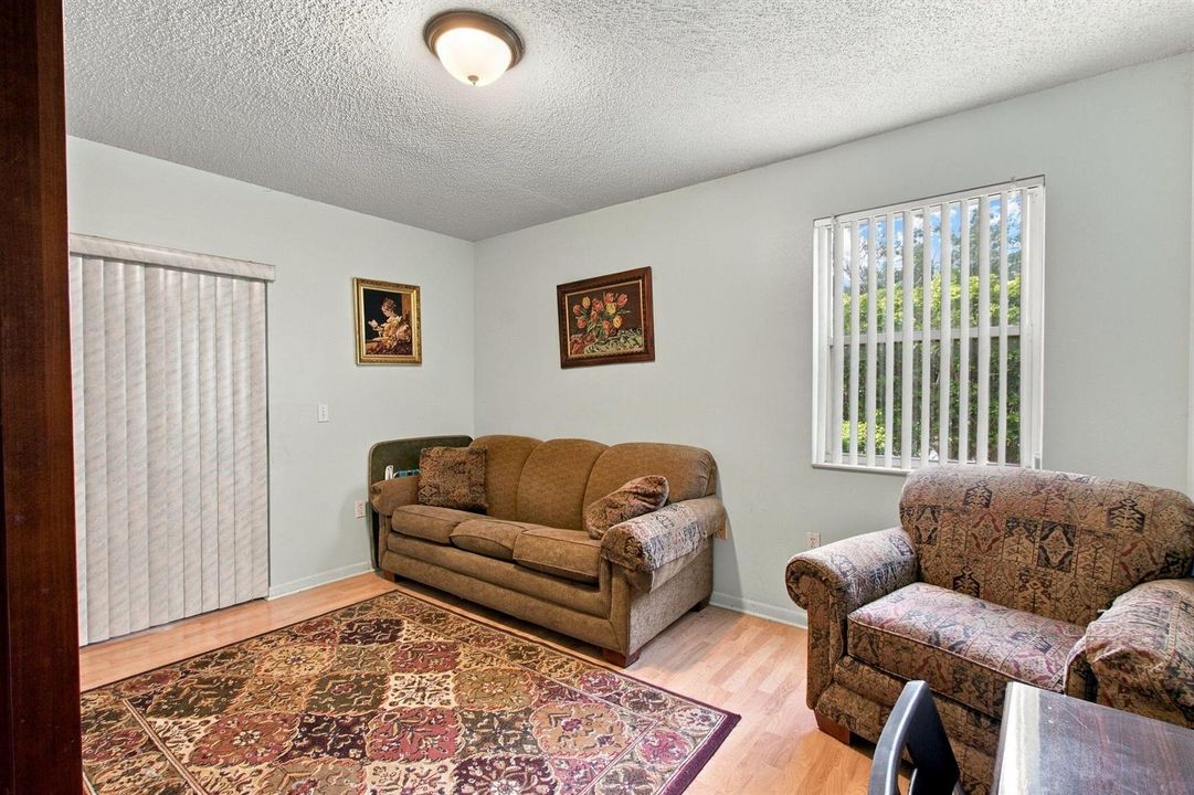 23-web-or-mls-7605-trent-dr-103b
