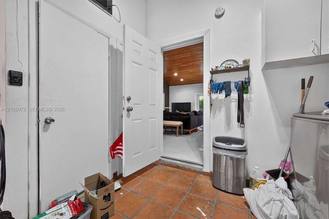 En Renta: $9,000 (4 camas, 3 baños, 2683 Pies cuadrados)