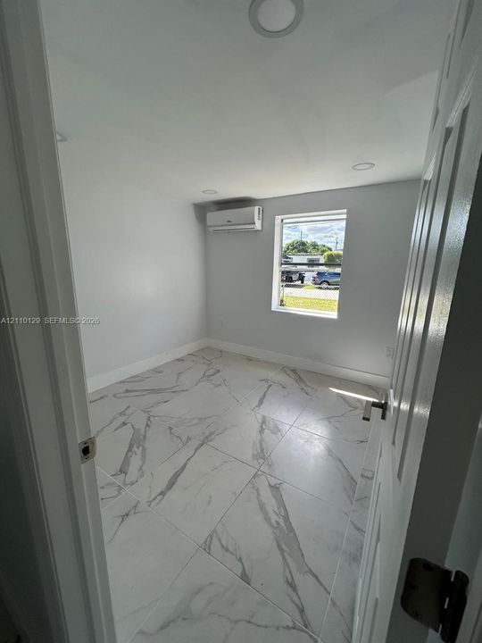 В аренду: $2,250 (2 спален, 1 ванн, 1206 Квадратных фут)