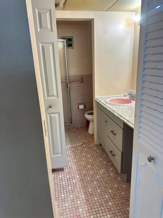 bathroom1