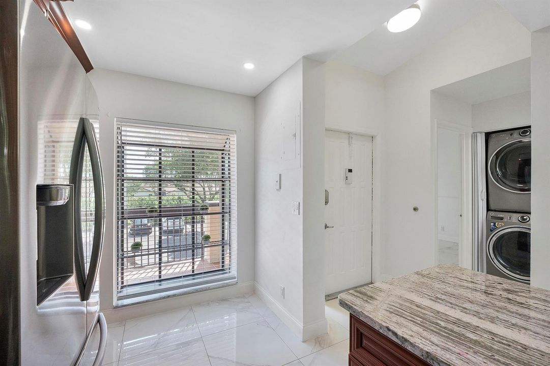 1913 Sw 15th St unit 24_009