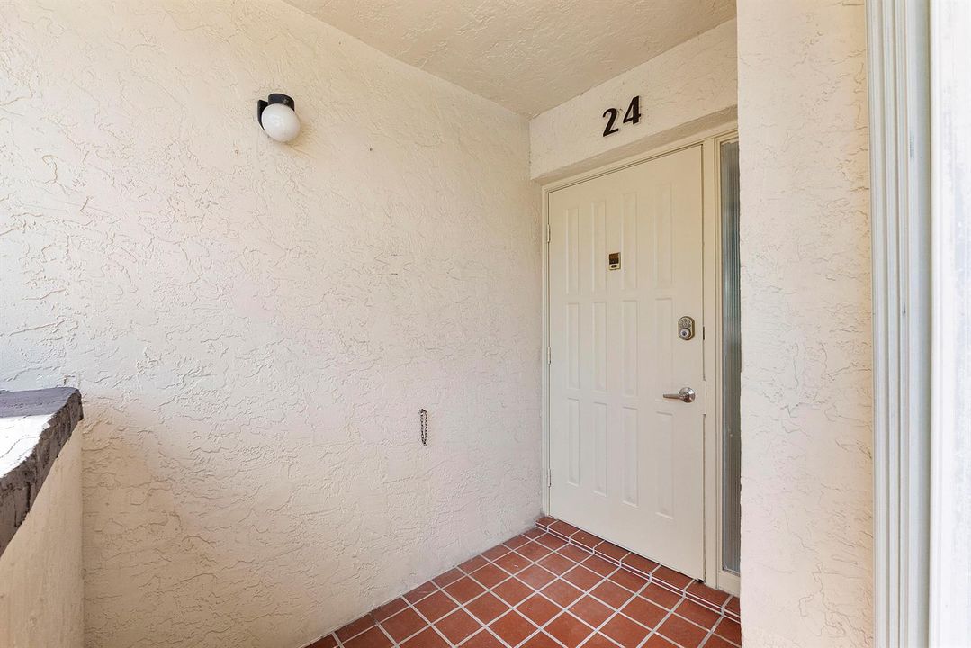 1913 Sw 15th St unit 24_030