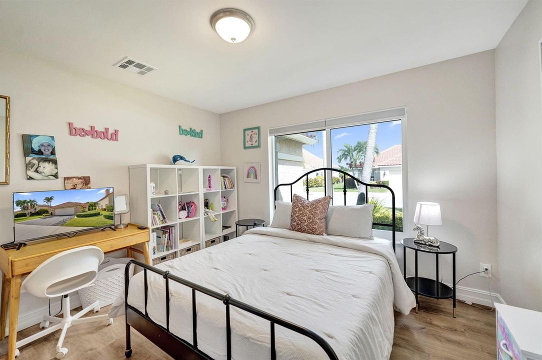 64-web-or-mls-DSC04773