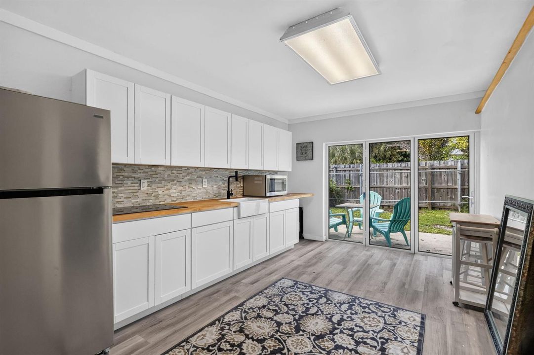 Guest Suite Kitchen 2