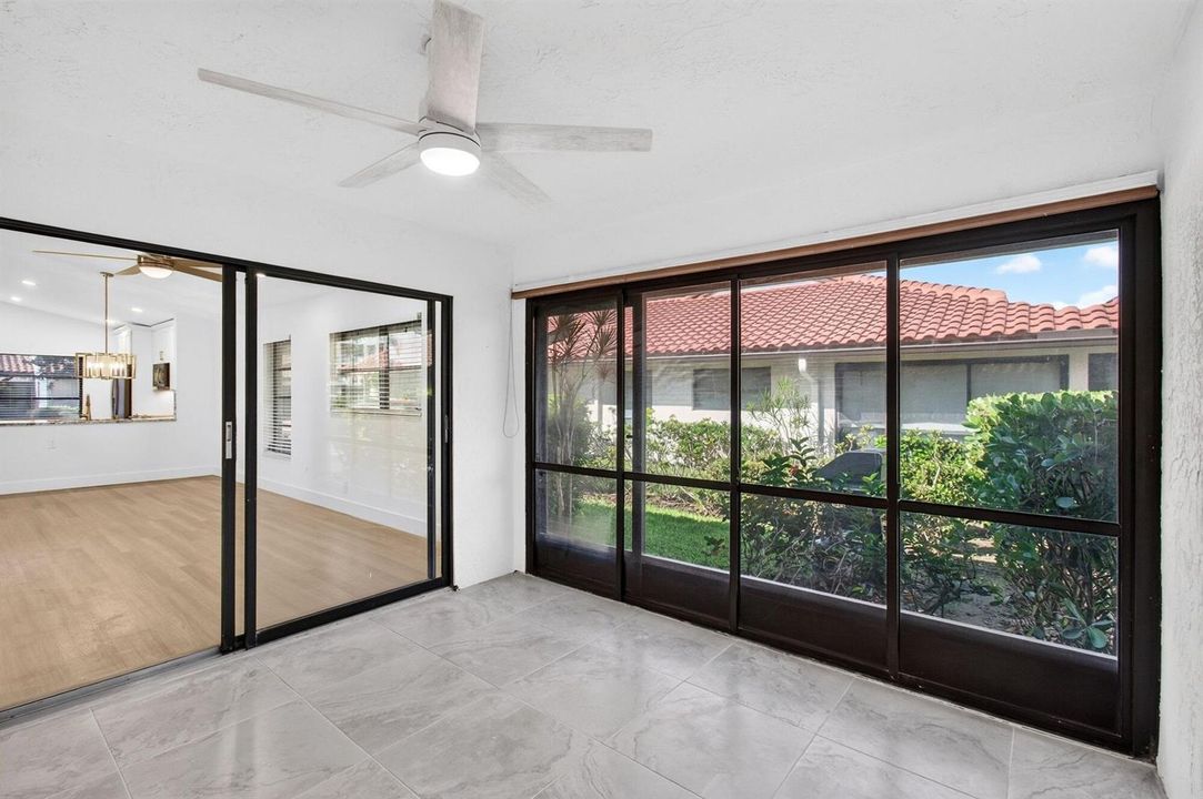 17_Patio_interior_connection