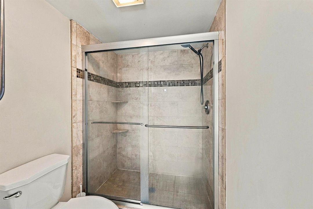 29_primary bathroom