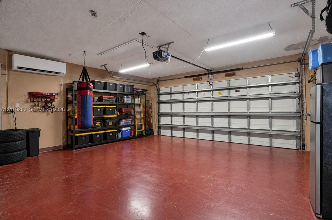 En Venta: $615,000 (3 camas, 2 baños, 1607 Pies cuadrados)