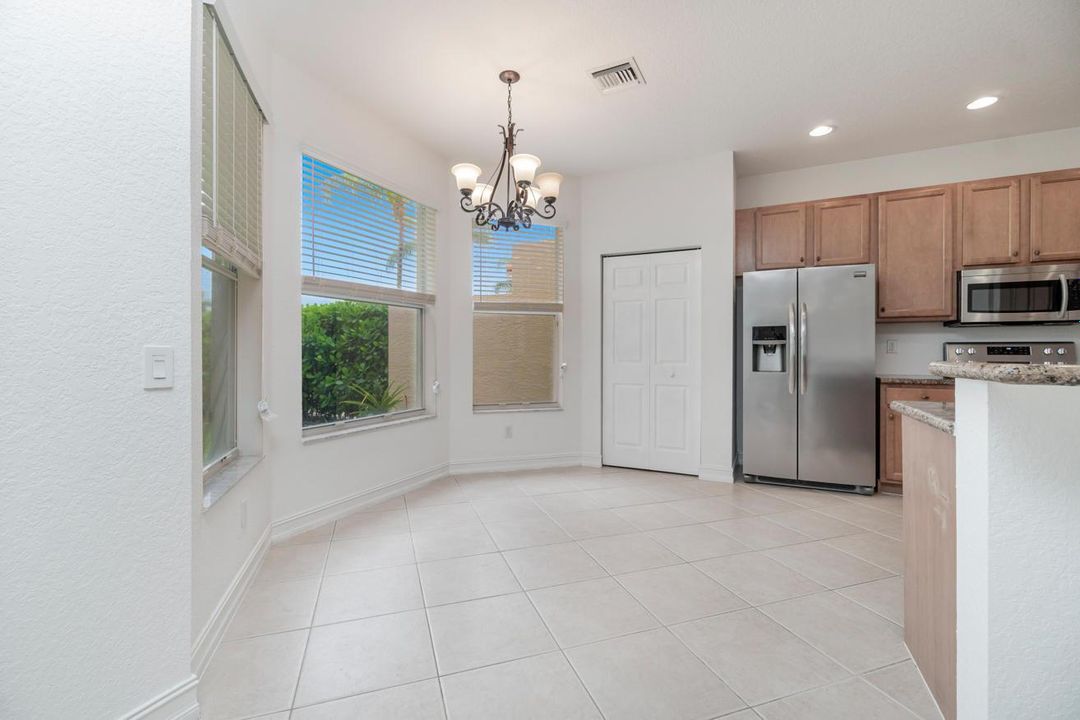 Breakfast Nook