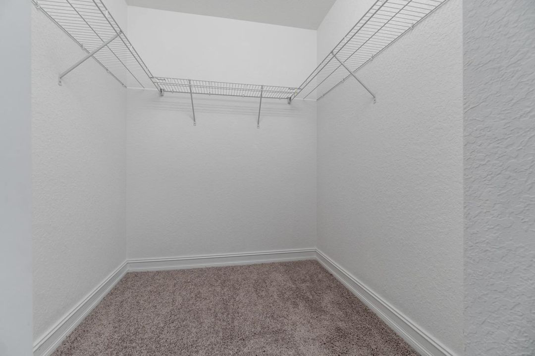 Master Closet#1