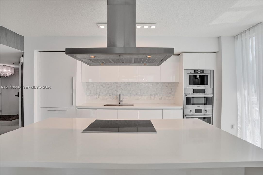 En Venta: $1,549,000 (3 camas, 3 baños, 1892 Pies cuadrados)