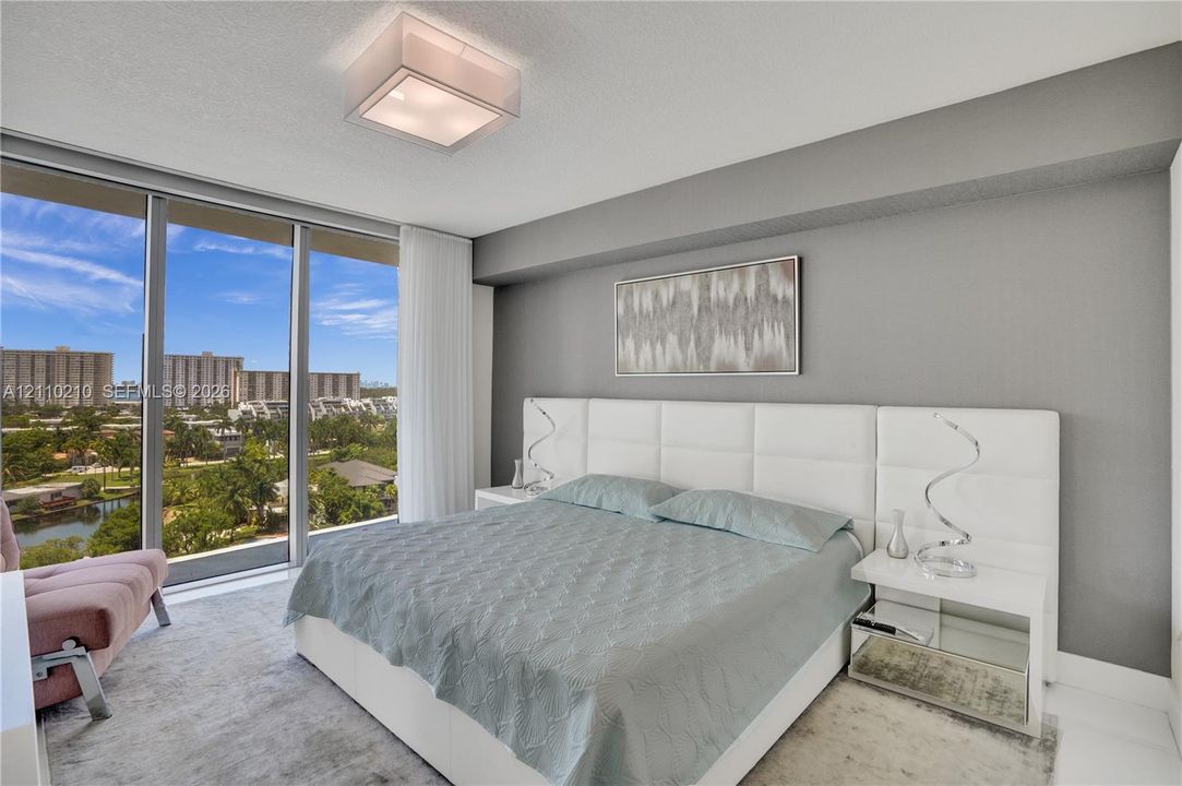 En Venta: $1,549,000 (3 camas, 3 baños, 1892 Pies cuadrados)