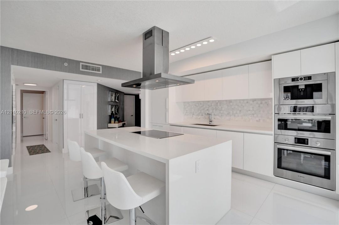 En Venta: $1,549,000 (3 camas, 3 baños, 1892 Pies cuadrados)