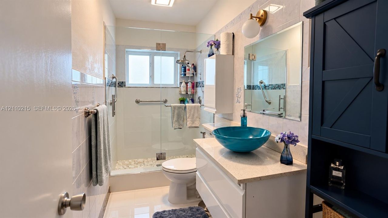 For Sale: $1,200,000 (4 beds, 2 baths, 2173 Square Feet)