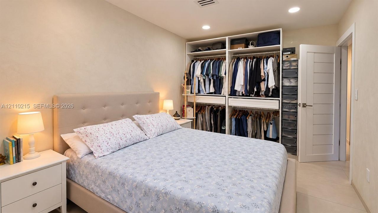 For Sale: $1,200,000 (4 beds, 2 baths, 2173 Square Feet)