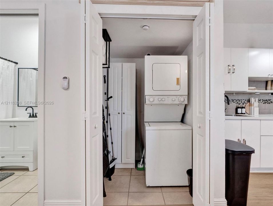 Cottage laundry room