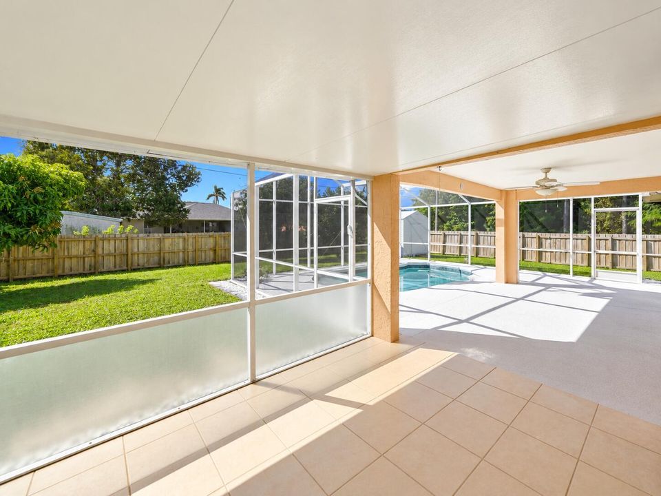 Screened Patio
