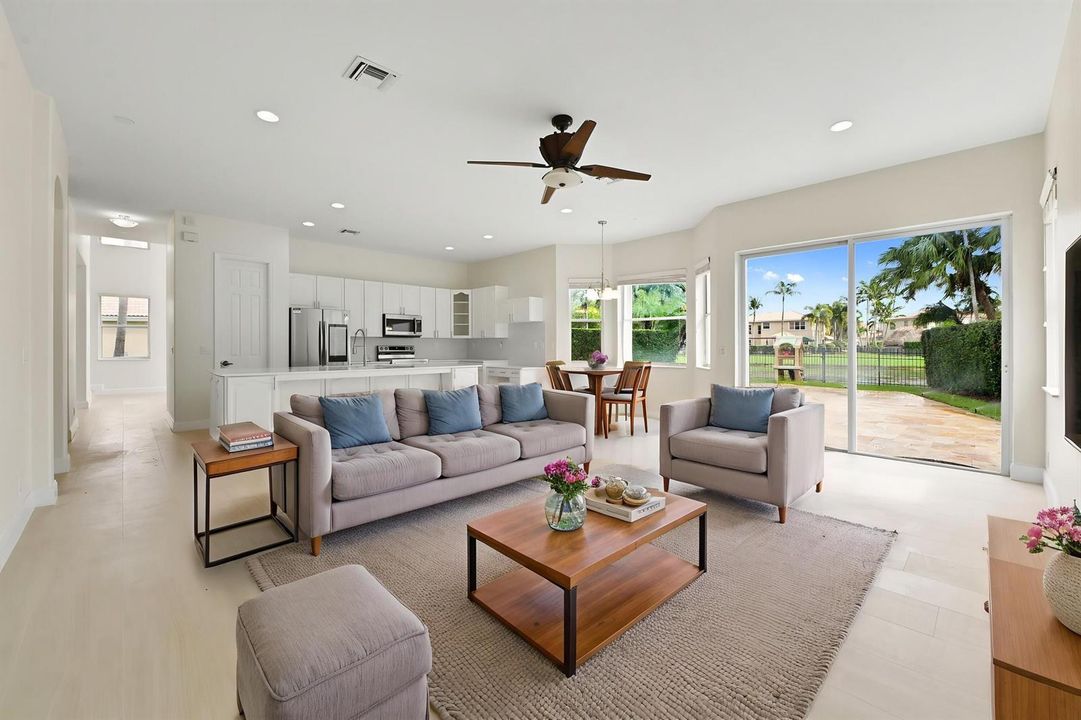 17-Living-room-03_VS