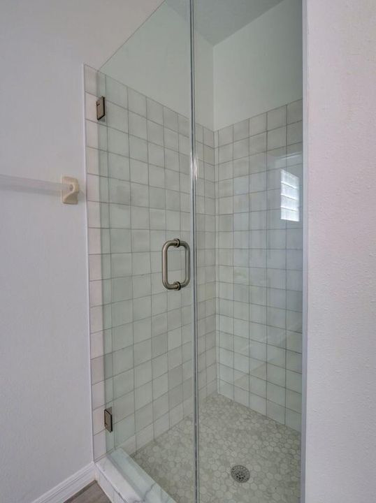 9013 Heathland walk in closet