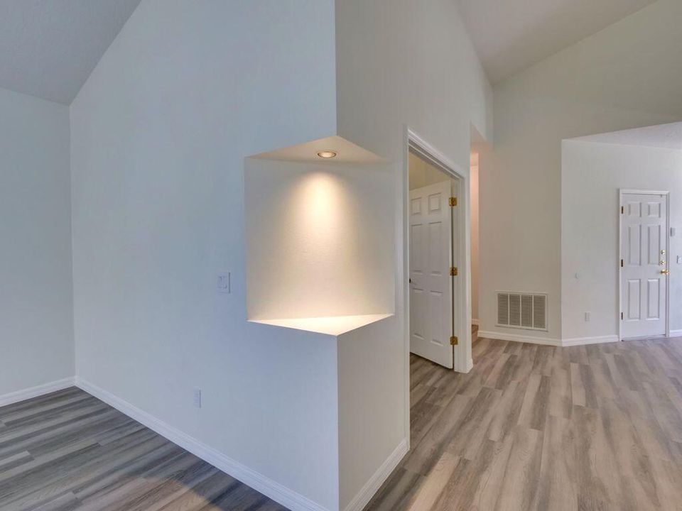 9013 Heathland upgraded kitchen