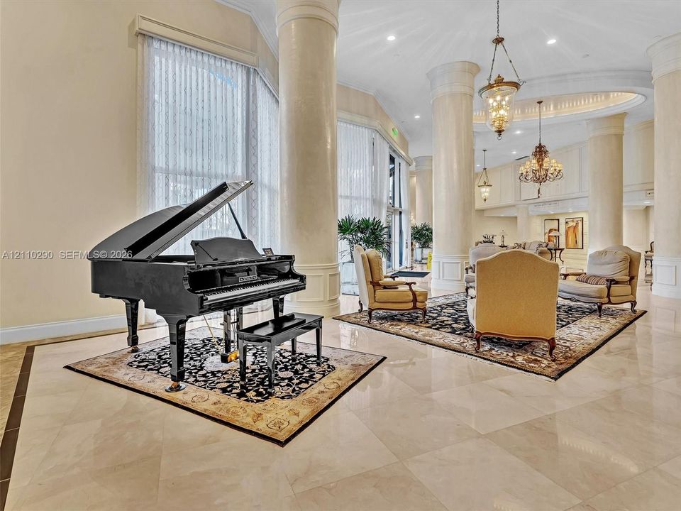 На продажу: $395,000 (2 спален, 2 ванн, 1091 Квадратных фут)