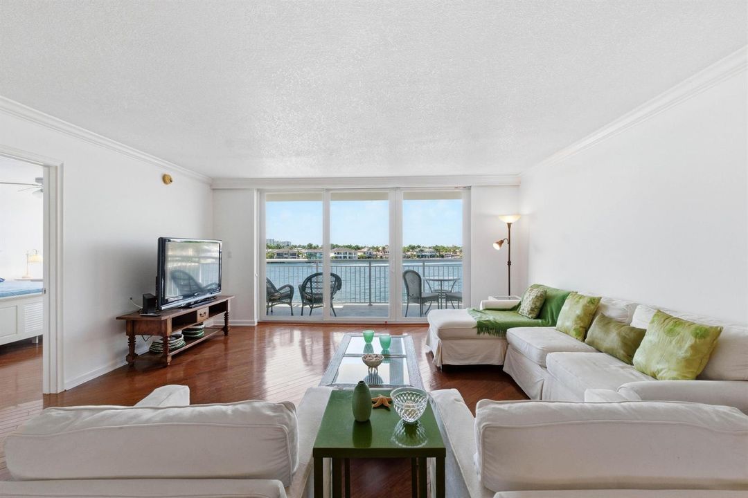 511 Bayshore Dr U410 _027