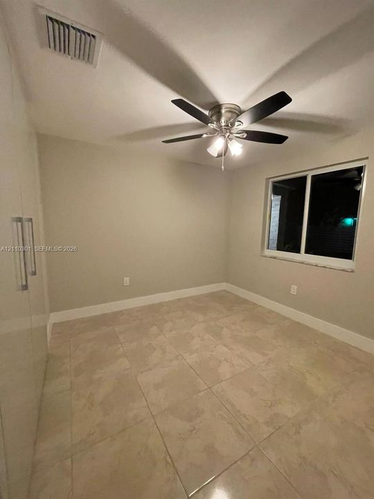 For Rent: $5,800 (4 beds, 3 baths, 1900 Square Feet)