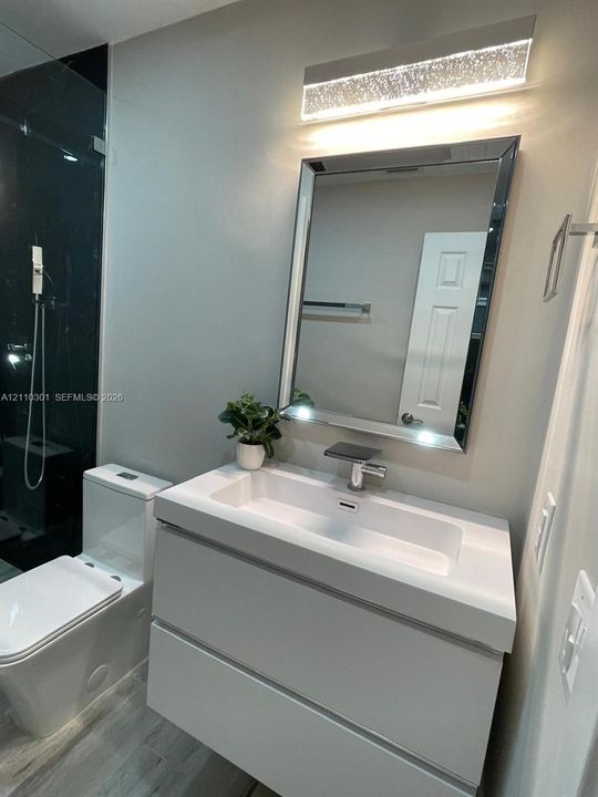 For Rent: $5,800 (4 beds, 3 baths, 1900 Square Feet)