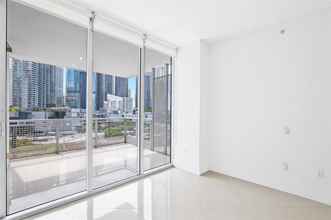 For Rent: $3,600 (2 beds, 2 baths, 1048 Square Feet)