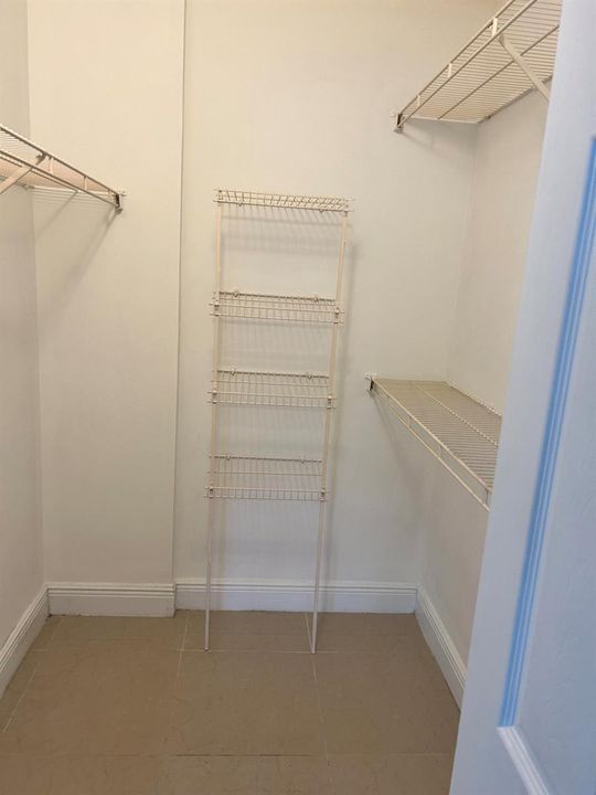 Walk in Closet