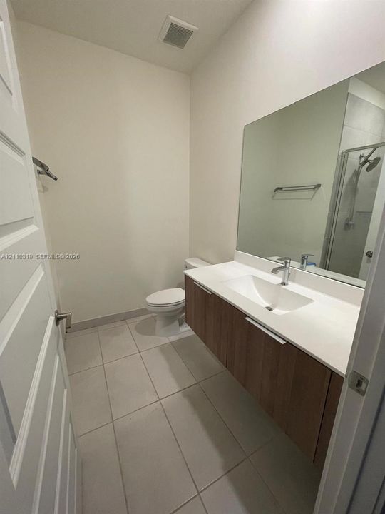 For Rent: $3,050 (3 beds, 2 baths, 1236 Square Feet)