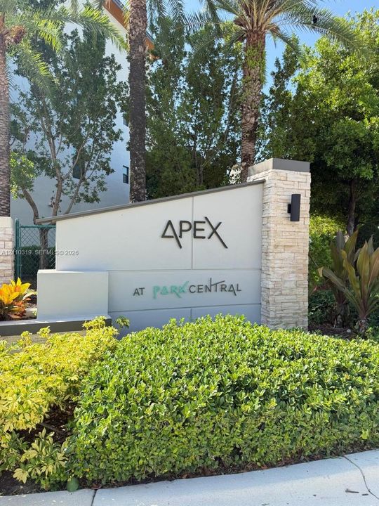 For Rent: $3,050 (3 beds, 2 baths, 1236 Square Feet)