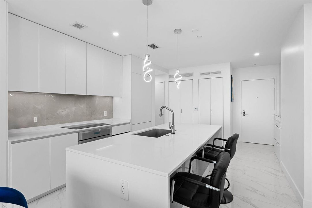 7-web-or-mls-A7401386