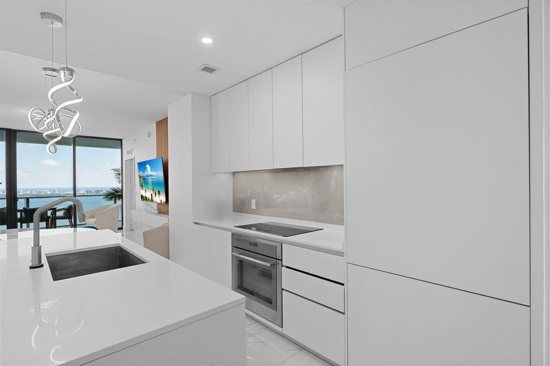 9-web-or-mls-A7401404