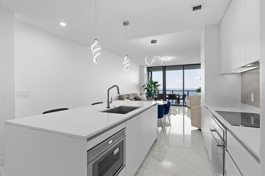 10-web-or-mls-A7401407