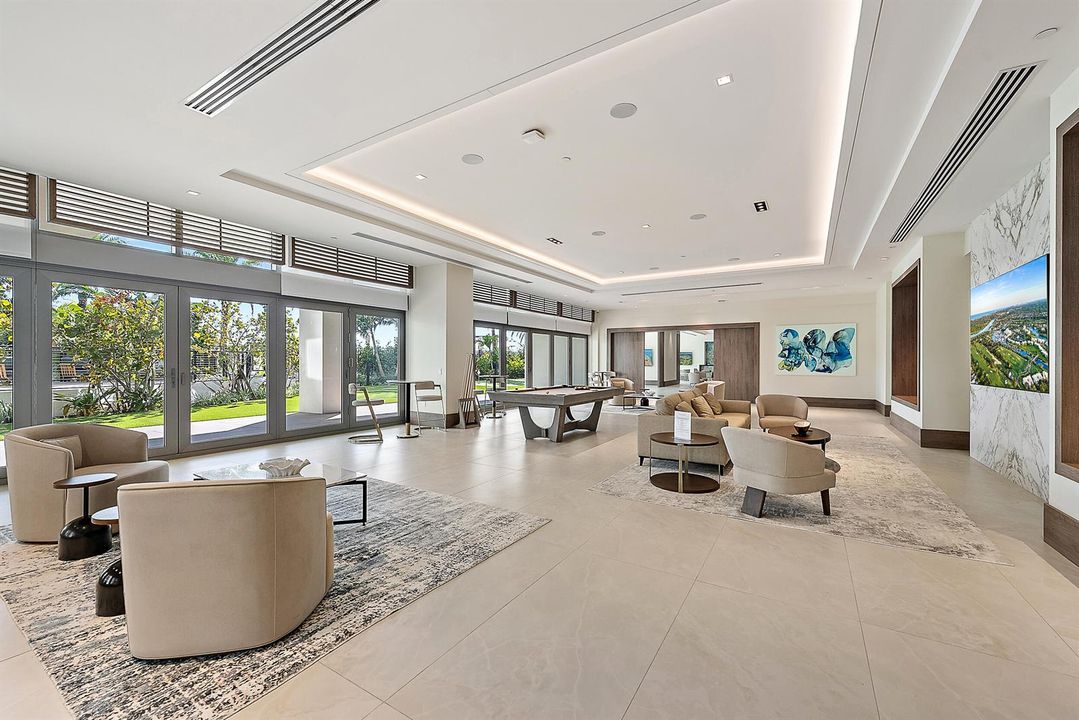 6th Floor Clubroom