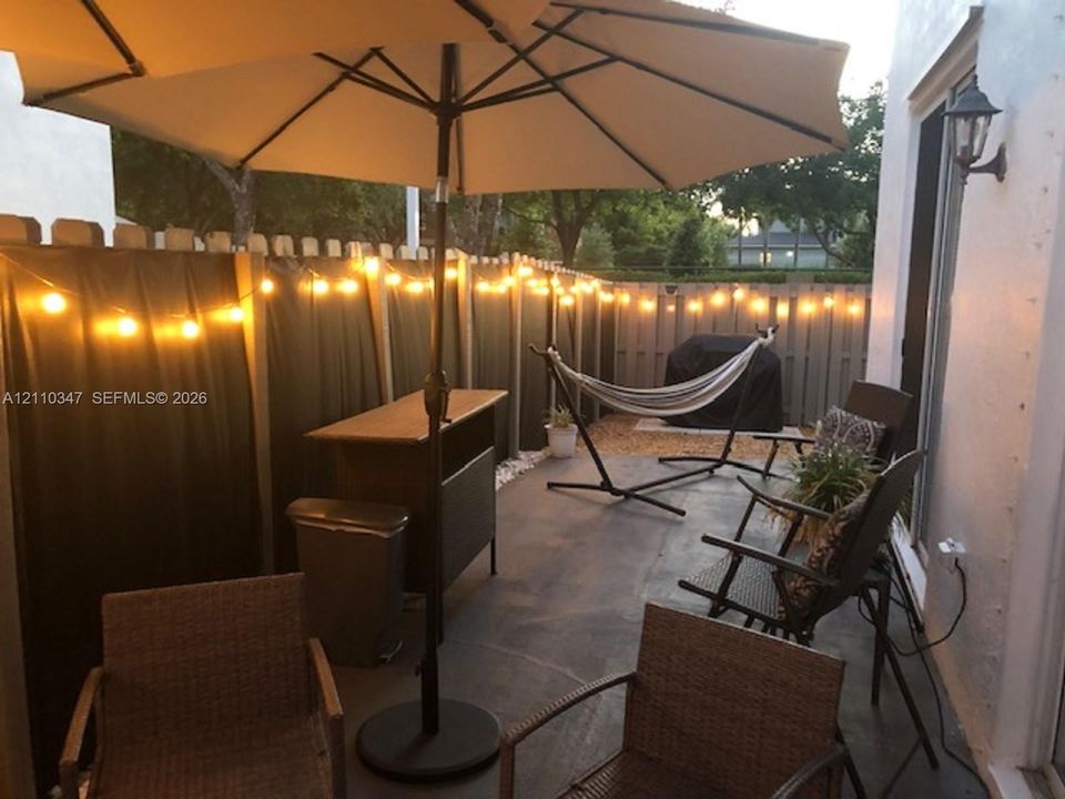 For Sale: $449,000 (4 beds, 3 baths, 1570 Square Feet)