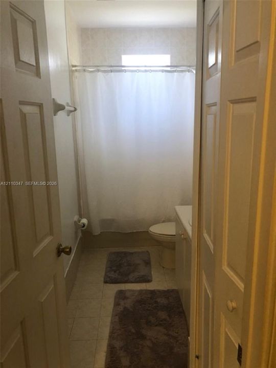 For Sale: $449,000 (4 beds, 3 baths, 1570 Square Feet)