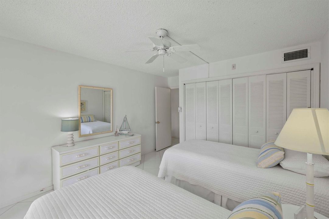 951 De Soto Rd