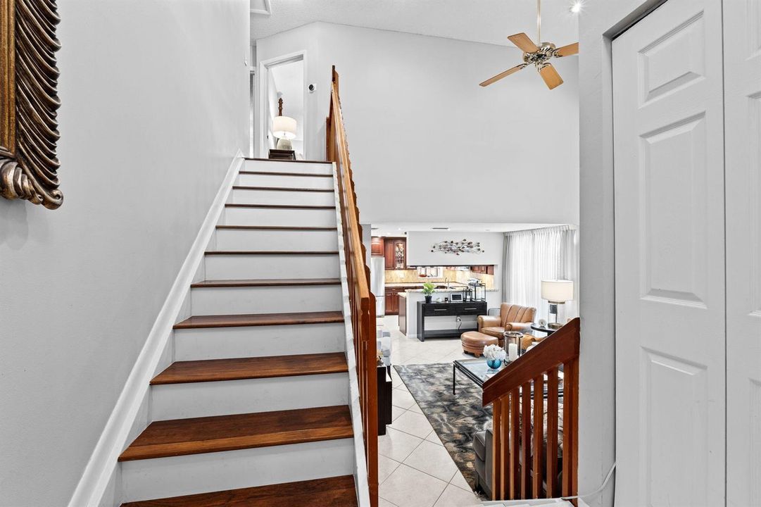 6-web-or-mls-A7401889
