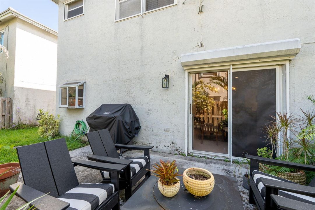 46-web-or-mls-A7401843