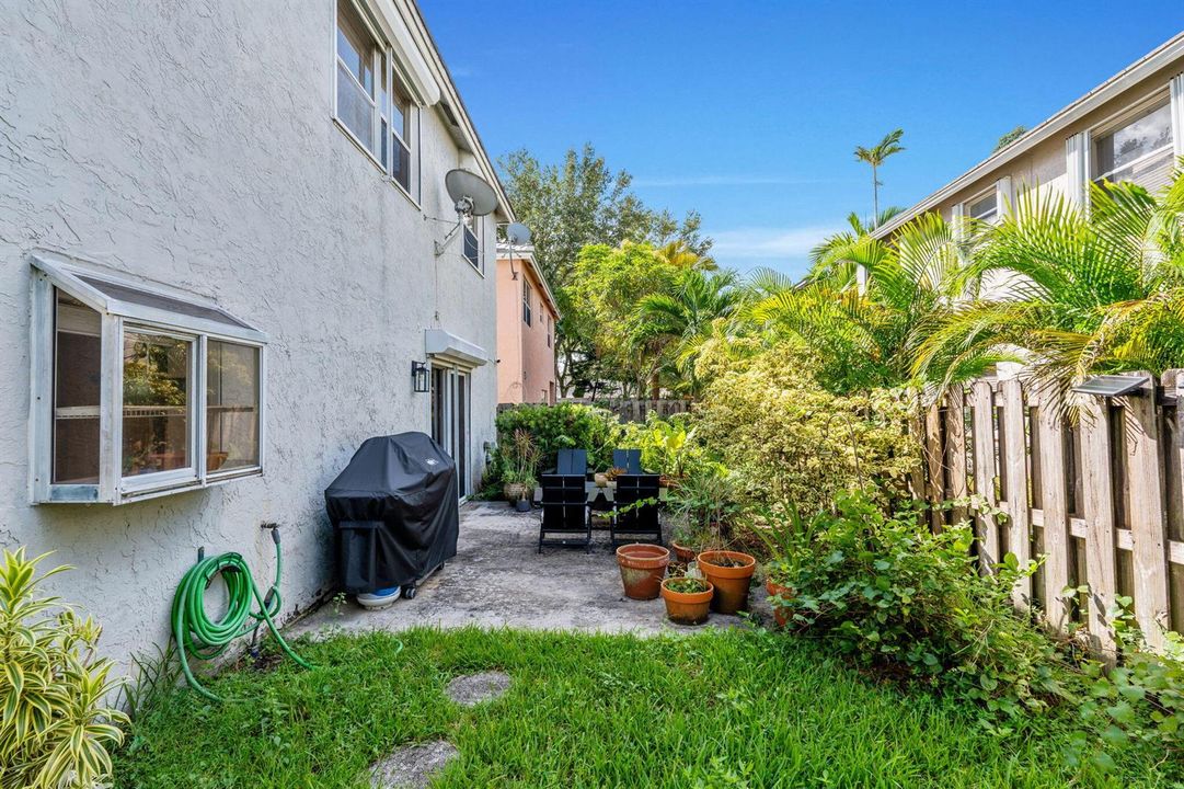 37-web-or-mls-A7401828
