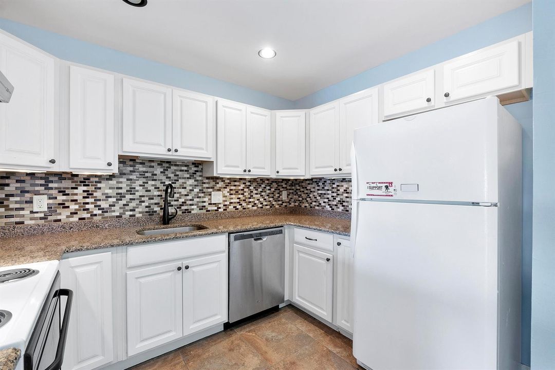 6253 Bay Club Dr unit 3_015
