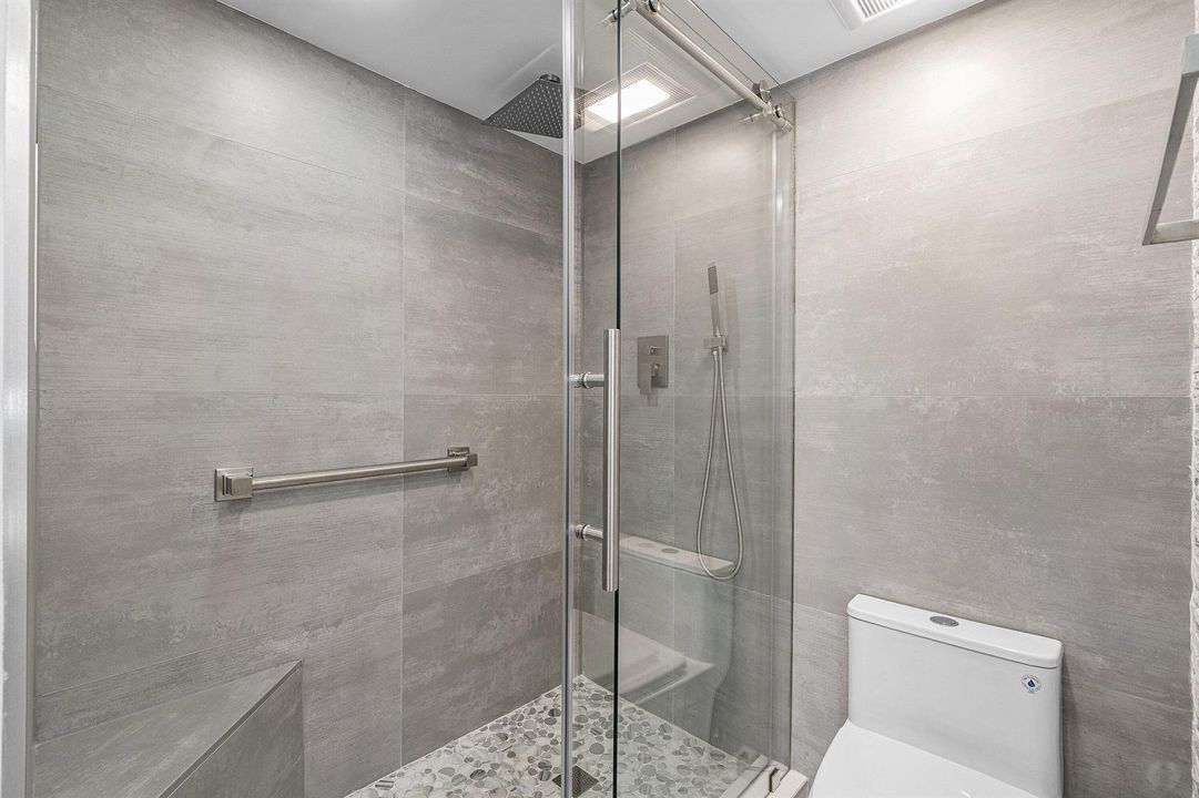 028-4017NewcastleA-BocaRaton-FL-33434-SM