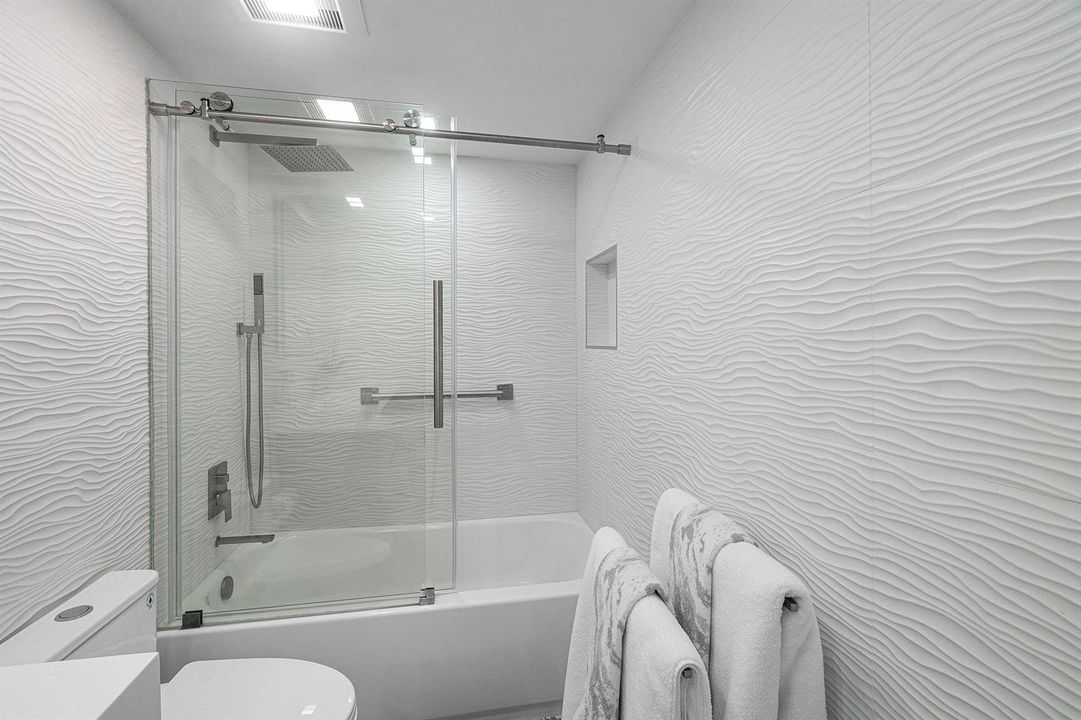 019-4017NewcastleA-BocaRaton-FL-33434-SM